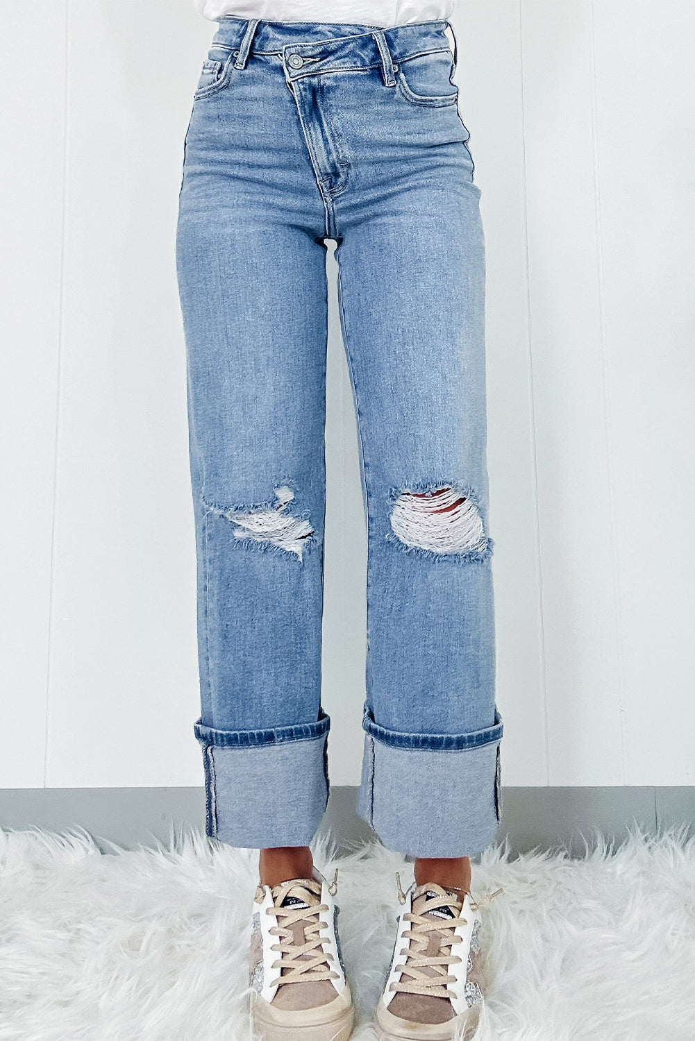 Addie Fly Ripped Jeans
