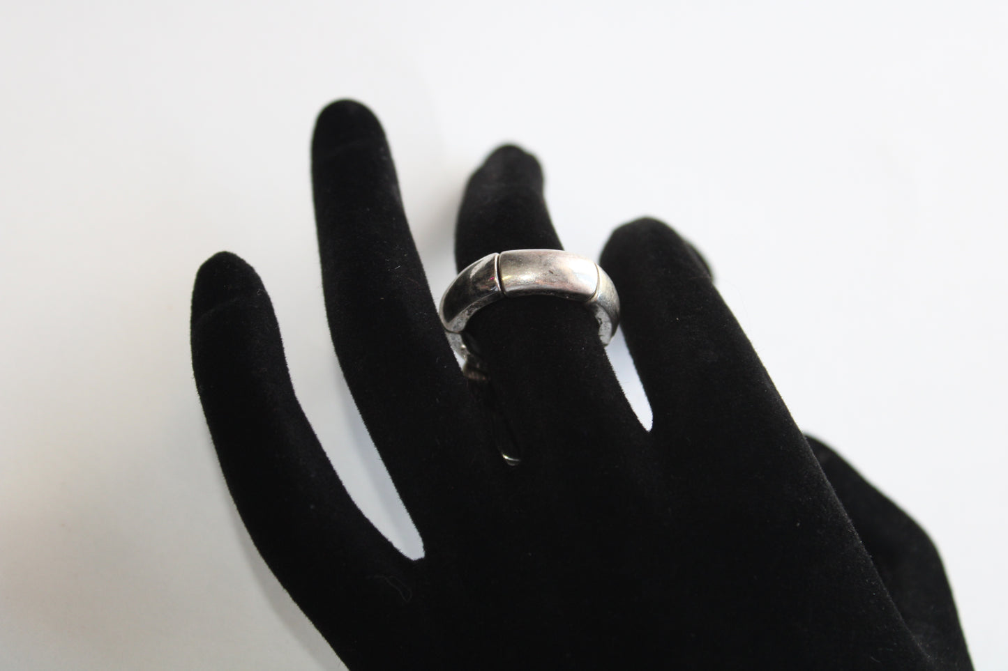 Western Stretch Ring