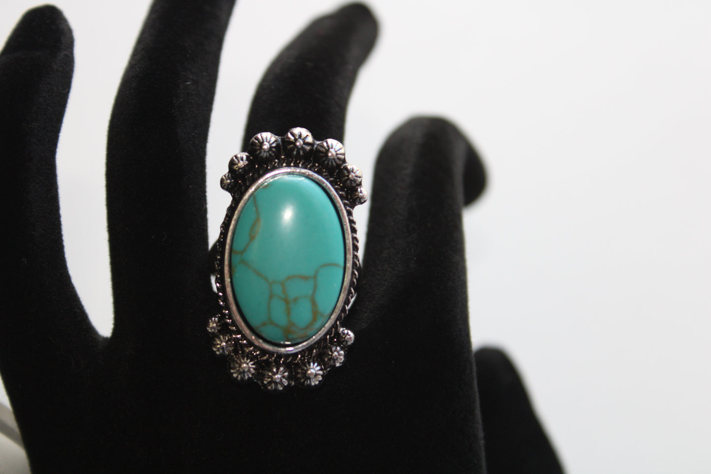 Western Stretch Ring
