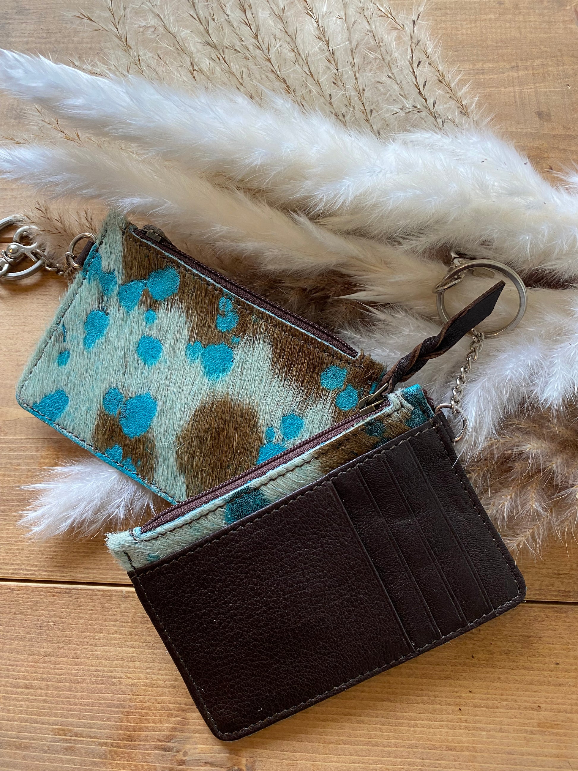 Cowhide Keychain Wallet